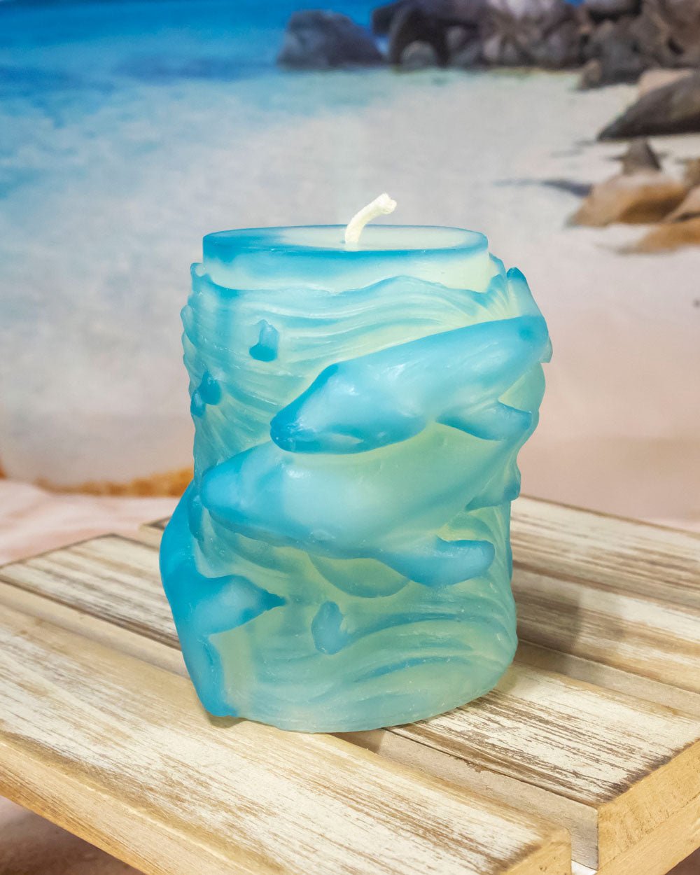 100% Pure Beeswax Whale Pillar