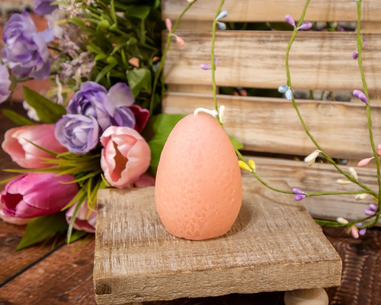 Beeswax Easter Egg Candle – Crochet Texture