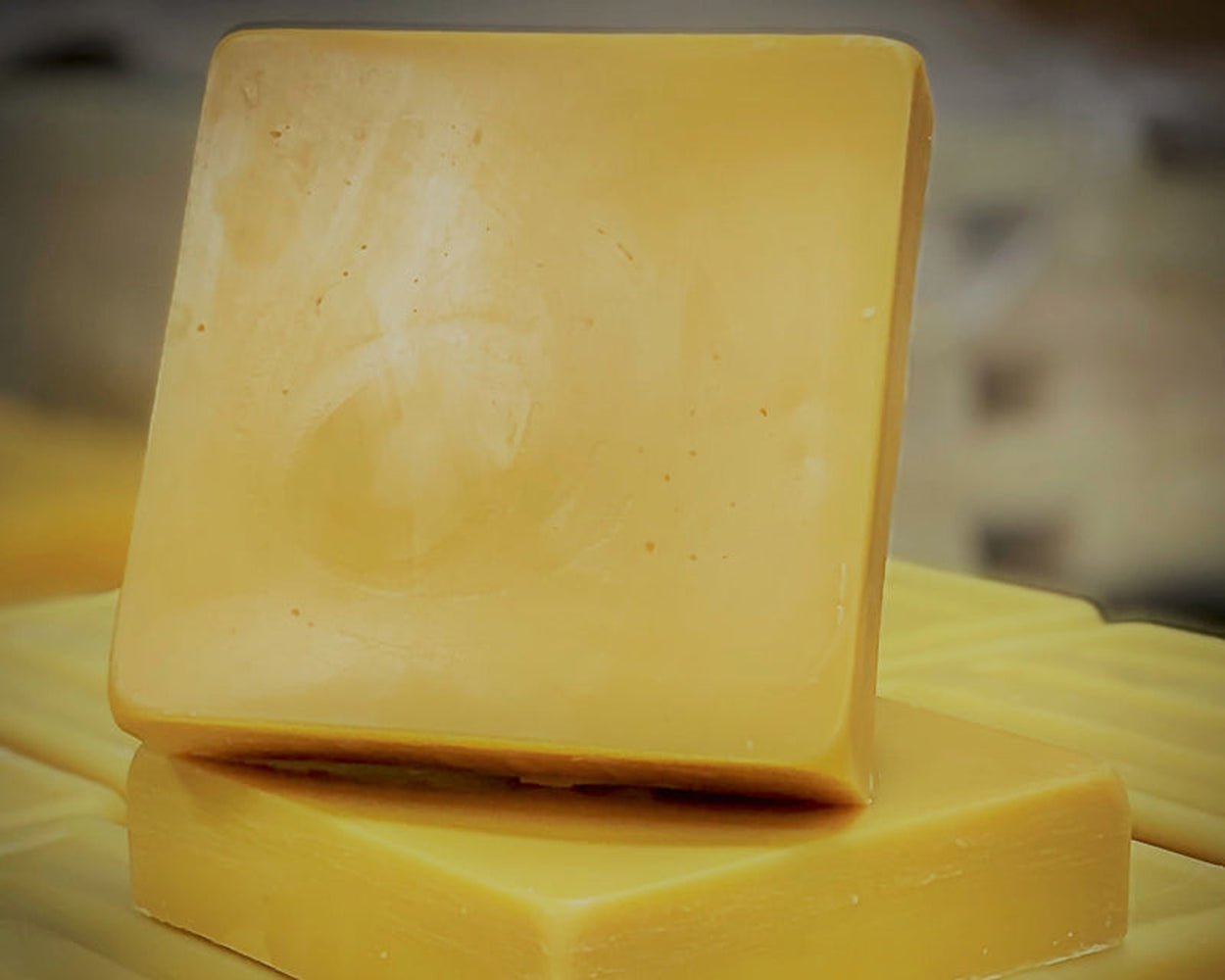 Pure Filtered Beeswax 25lb Box