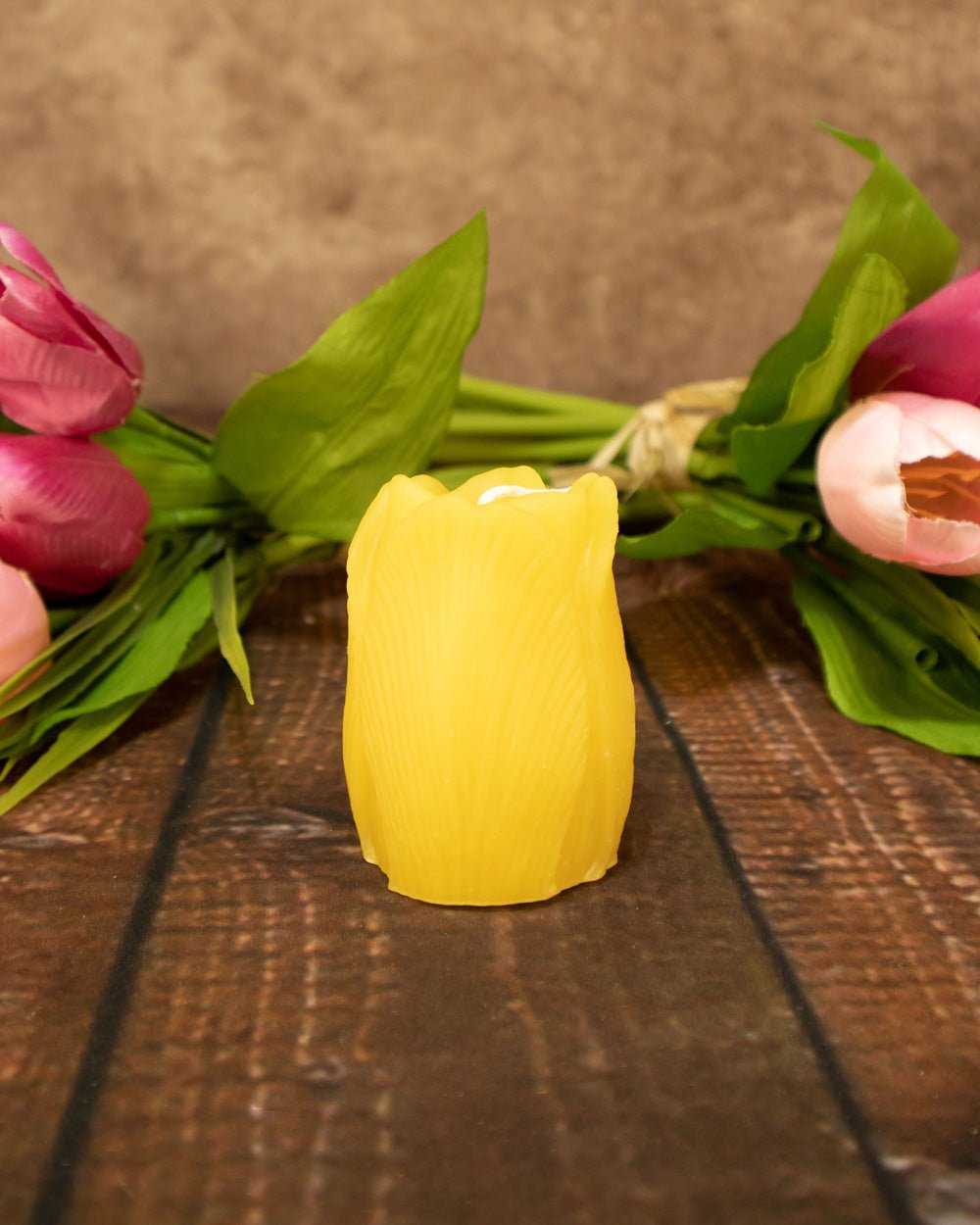 Spring Tulip Beeswax Votive