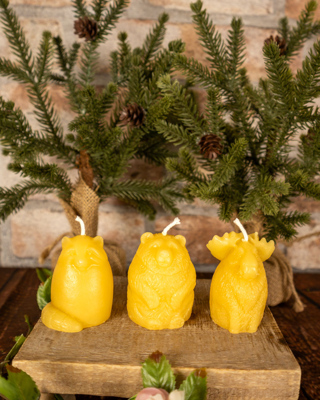 Woodland Animal Candle Set – Beeswax Bear, Moose & Raccoon Trio