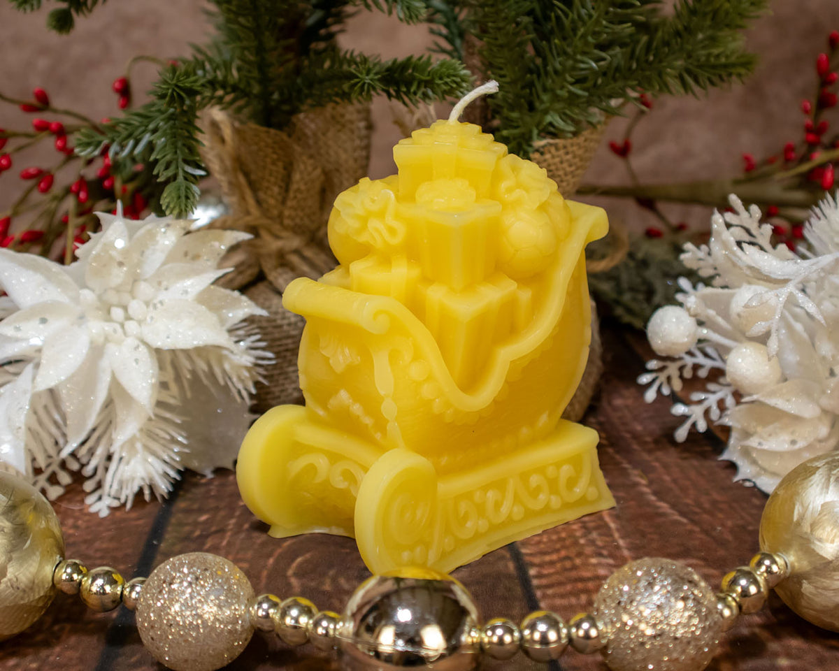 Santa Sleigh Beeswax Novelty Candle